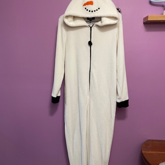 3/$14 - Snowman Onesie Pajamas - Picture 2 of 8
